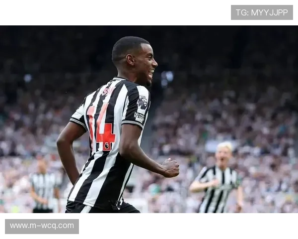 纽卡主场雨战力克对手 巴恩斯梅开二度助球队稳获胜利 纽卡主场雨战力克对手 巴恩斯梅开二度助球队稳获胜利